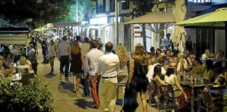 PROPOSTES PER LA’ESTABLIMENT D’PLA DE REDUCCIÓ, LIMITACIÓ I CONTROL DELS ESTABLIMENTS TURÍSTIC I D’OCI AL CENTRE HISTORIC I ALTRES ZONES SOBRESATURADES DE CIUTAT